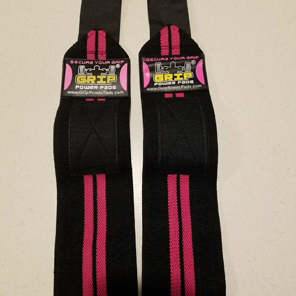 Brand New Weightlifting wrist wraps